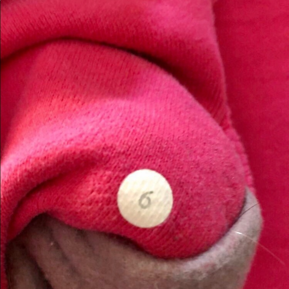 Lulu lemon jacket EUC - Picture 5 of 6